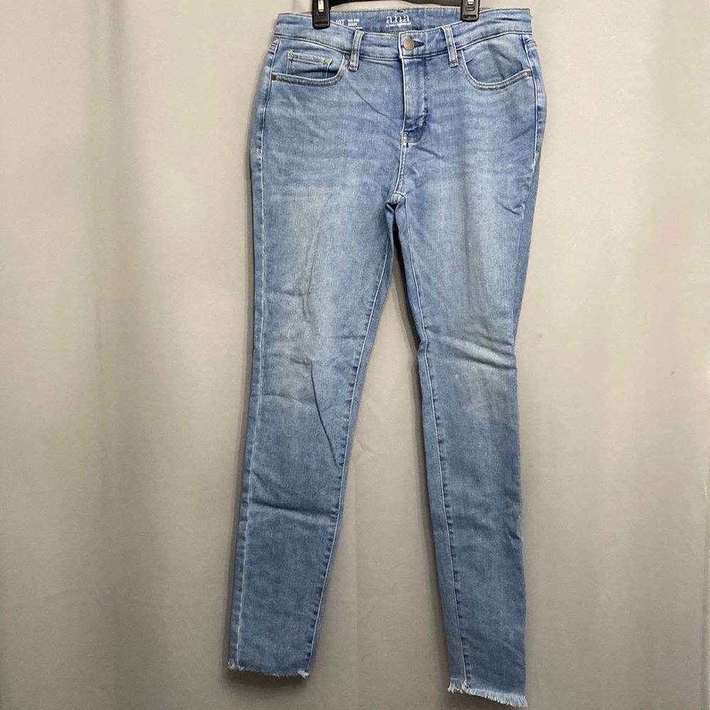 Ana jeans